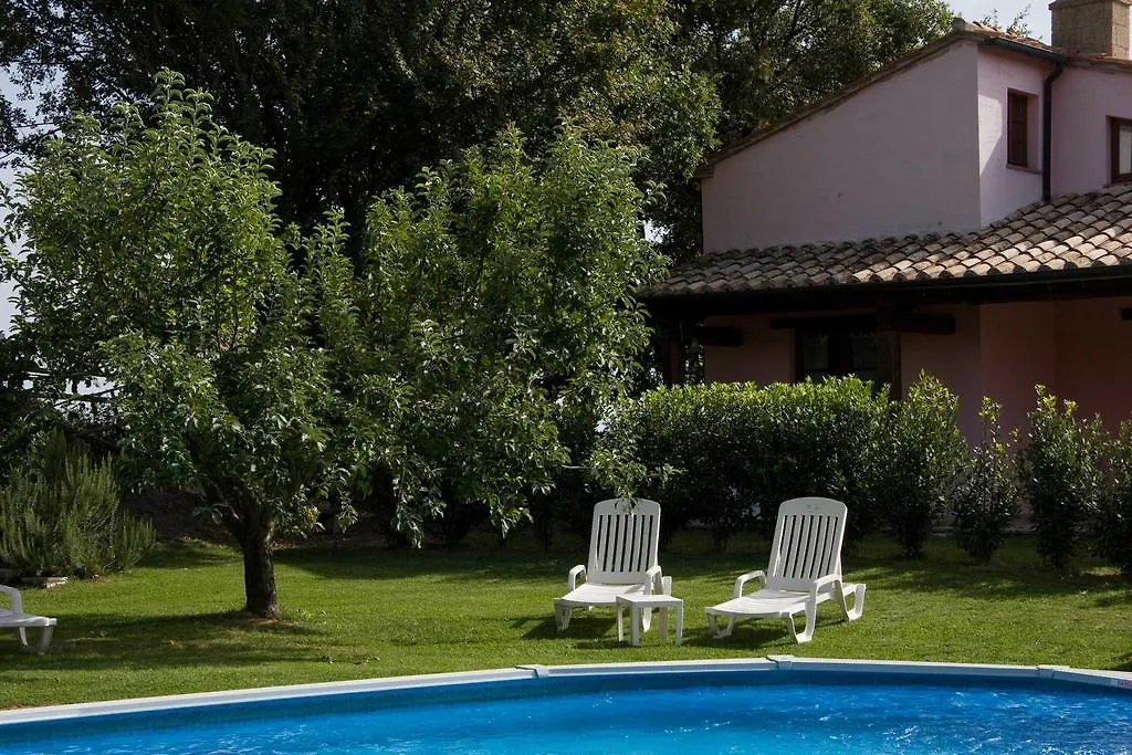 Relais Il Ciliegio Aparthotel Sorano  Itália
